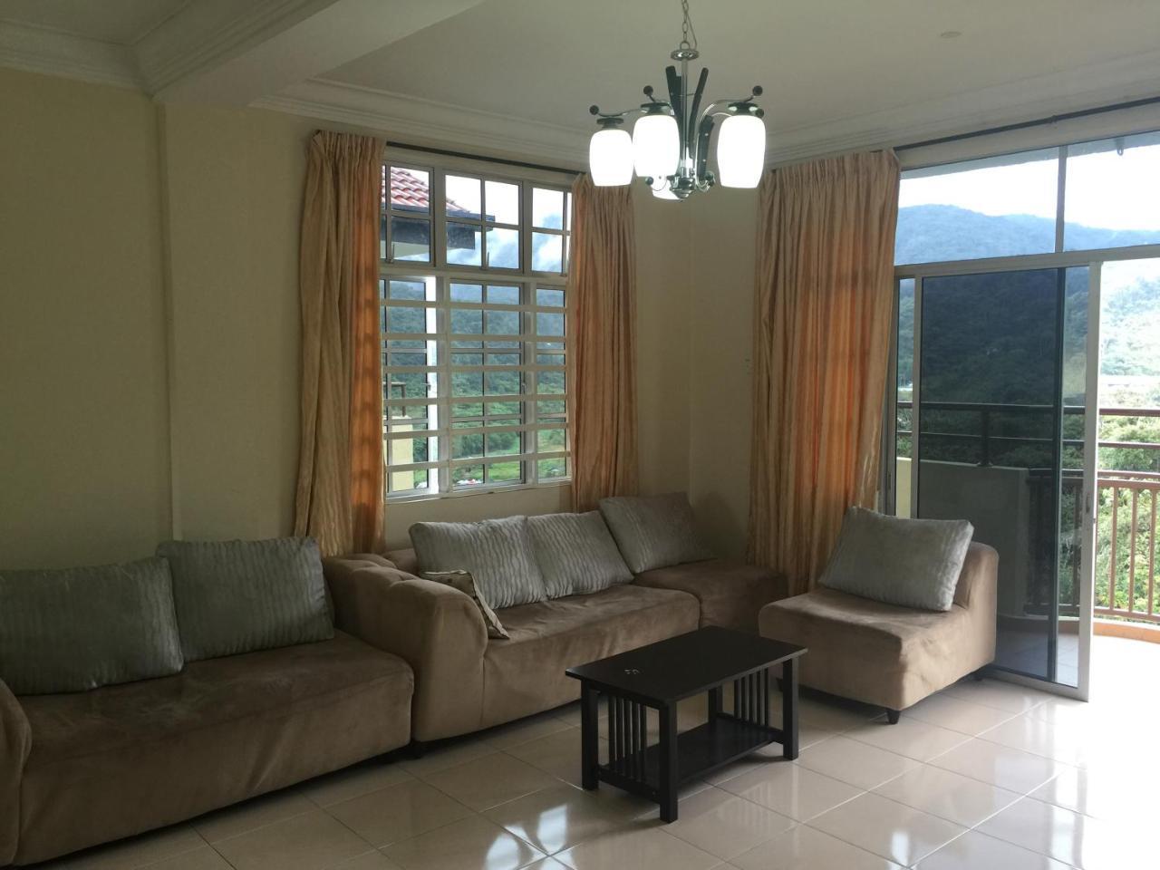 Cameron Supersave Apartment @ Crown Imperial Court 브린창 외부 사진